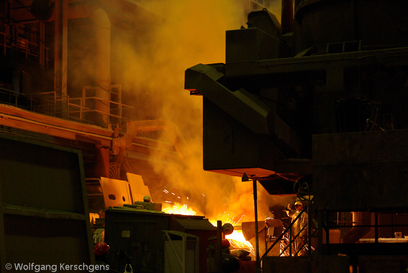2009, Stahlwerk, Wechsel der Stahlpfanne